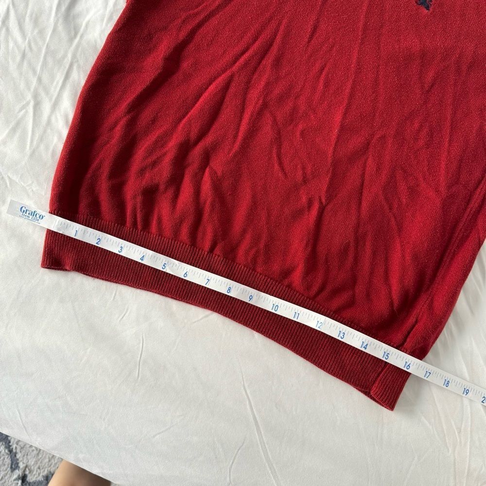 Men’s Express Red Cotton V-Neck Sweater, size medium - Picture 7 of 11